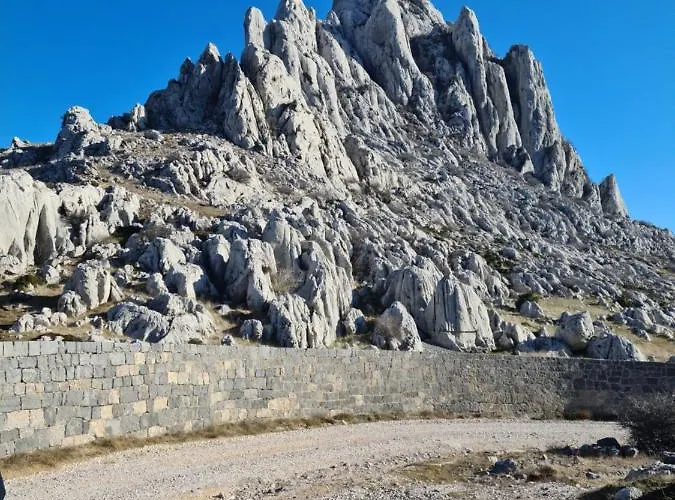 아파트 Rudi Anić